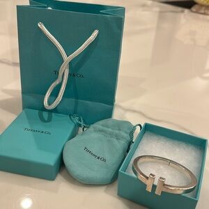 Rare Tiffany T bracelet